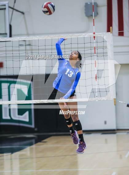 Thumbnail 2 in El Camino Real vs High Tech SD (CIF D5 Regional Final) photogallery.