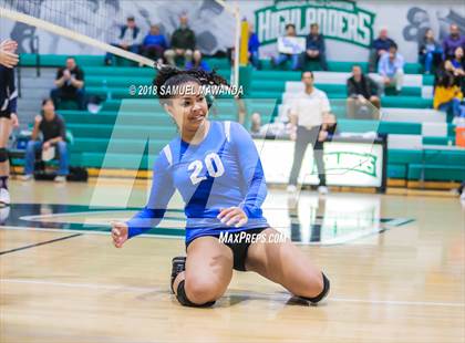 Thumbnail 2 in El Camino Real vs High Tech SD (CIF D5 Regional Final) photogallery.