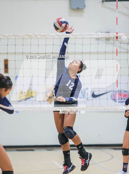 Thumbnail 2 in El Camino Real vs High Tech SD (CIF D5 Regional Final) photogallery.