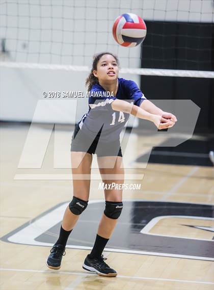 Thumbnail 1 in El Camino Real vs High Tech SD (CIF D5 Regional Final) photogallery.