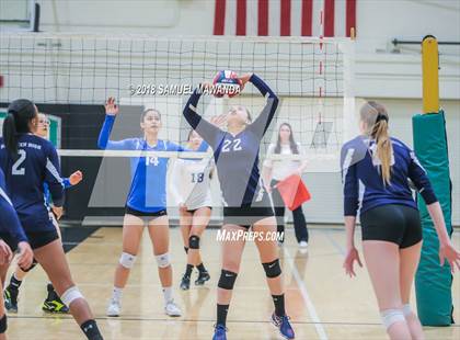 Thumbnail 3 in El Camino Real vs High Tech SD (CIF D5 Regional Final) photogallery.