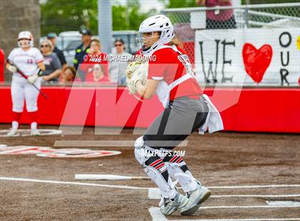 Thumbnail 2 in Bridge City vs Hargrave (UIL 4A Softball Region 1 & 3 Bi-District) photogallery.