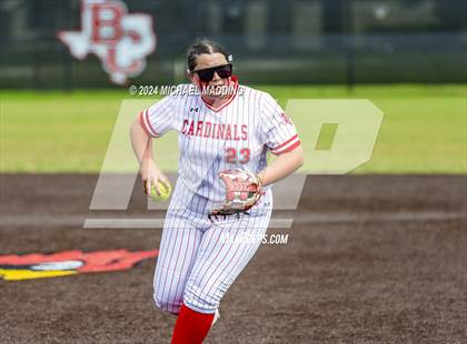 Thumbnail 3 in Bridge City vs Hargrave (UIL 4A Softball Region 1 & 3 Bi-District) photogallery.