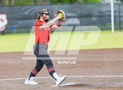 Thumbnail 3 in Bridge City vs Hargrave (UIL 4A Softball Region 1 & 3 Bi-District) photogallery.