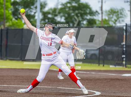Thumbnail 3 in Bridge City vs Hargrave (UIL 4A Softball Region 1 & 3 Bi-District) photogallery.