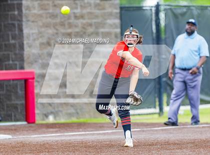 Thumbnail 1 in Bridge City vs Hargrave (UIL 4A Softball Region 1 & 3 Bi-District) photogallery.