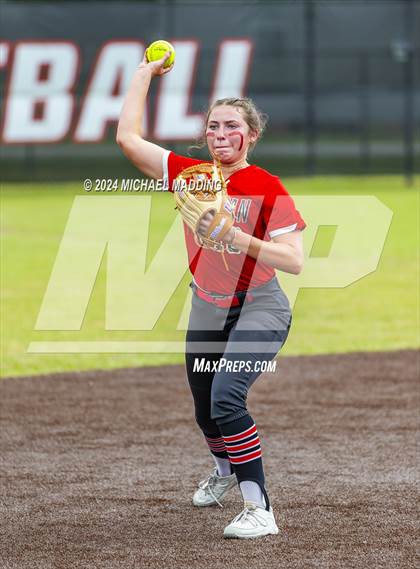 Thumbnail 1 in Bridge City vs Hargrave (UIL 4A Softball Region 1 & 3 Bi-District) photogallery.