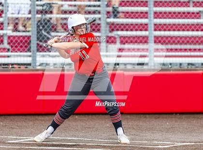 Thumbnail 2 in Bridge City vs Hargrave (UIL 4A Softball Region 1 & 3 Bi-District) photogallery.