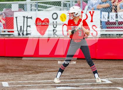 Thumbnail 2 in Bridge City vs Hargrave (UIL 4A Softball Region 1 & 3 Bi-District) photogallery.