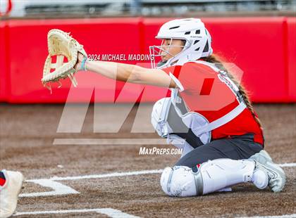 Thumbnail 1 in Bridge City vs Hargrave (UIL 4A Softball Region 1 & 3 Bi-District) photogallery.