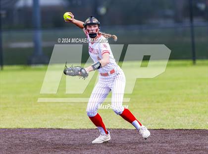 Thumbnail 1 in Bridge City vs Hargrave (UIL 4A Softball Region 1 & 3 Bi-District) photogallery.