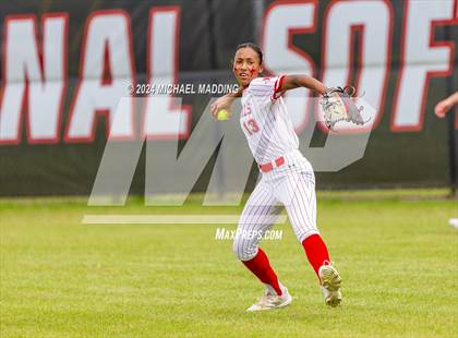 Thumbnail 2 in Bridge City vs Hargrave (UIL 4A Softball Region 1 & 3 Bi-District) photogallery.