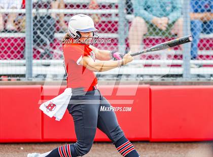 Thumbnail 3 in Bridge City vs Hargrave (UIL 4A Softball Region 1 & 3 Bi-District) photogallery.