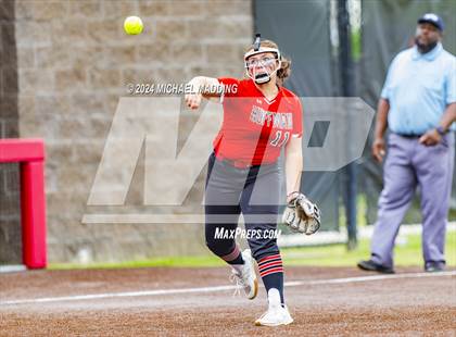 Thumbnail 3 in Bridge City vs Hargrave (UIL 4A Softball Region 1 & 3 Bi-District) photogallery.