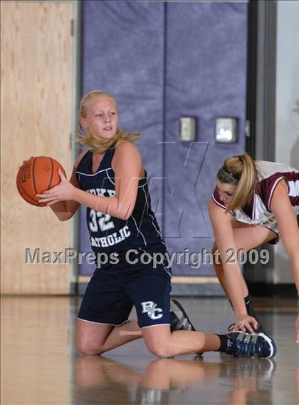 Thumbnail 2 in Burke Catholic vs. Livingston Manor (Warwick Holiday Classic) photogallery.