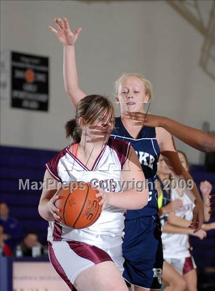 Thumbnail 2 in Burke Catholic vs. Livingston Manor (Warwick Holiday Classic) photogallery.