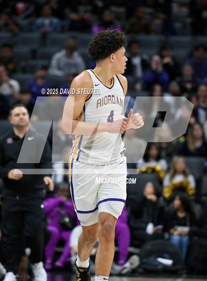Thumbnail 2 in Roosevelt vs. Archbishop Riordan (CIF State Open Div. Final) photogallery.