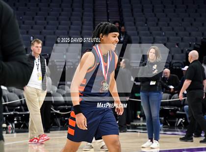 Thumbnail 2 in Roosevelt vs. Archbishop Riordan (CIF State Open Div. Final) photogallery.