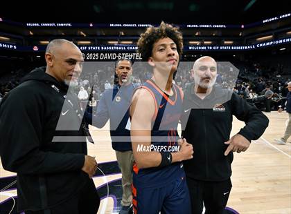 Thumbnail 3 in Roosevelt vs. Archbishop Riordan (CIF State Open Div. Final) photogallery.