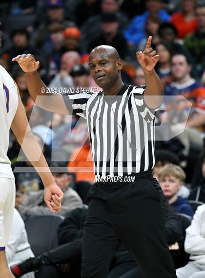 Thumbnail 1 in Roosevelt vs. Archbishop Riordan (CIF State Open Div. Final) photogallery.