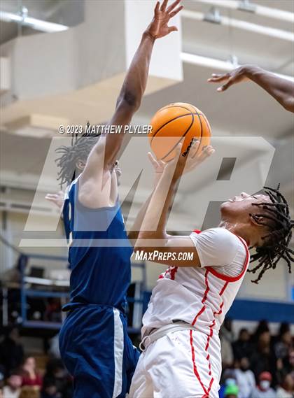 Thumbnail 3 in Seventy-First vs. New Life Christian Academy (MLK Dream Jam at Terry Sanford) photogallery.