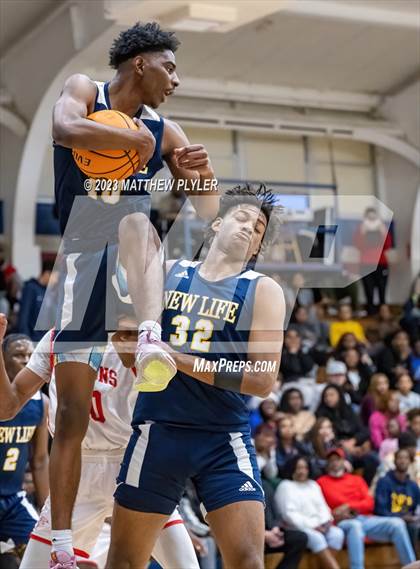 Thumbnail 3 in Seventy-First vs. New Life Christian Academy (MLK Dream Jam at Terry Sanford) photogallery.