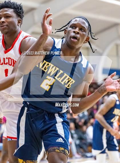 Thumbnail 2 in Seventy-First vs. New Life Christian Academy (MLK Dream Jam at Terry Sanford) photogallery.
