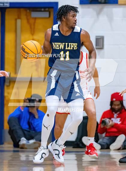 Thumbnail 3 in Seventy-First vs. New Life Christian Academy (MLK Dream Jam at Terry Sanford) photogallery.