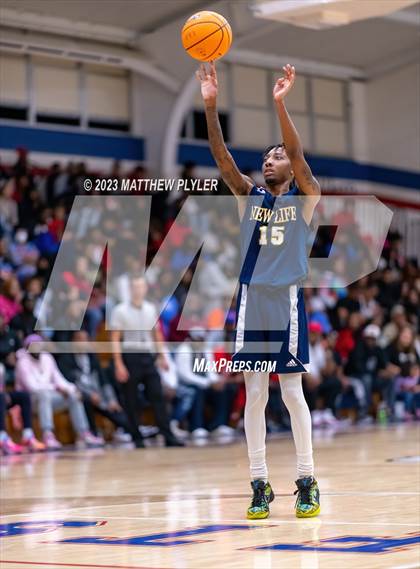 Thumbnail 2 in Seventy-First vs. New Life Christian Academy (MLK Dream Jam at Terry Sanford) photogallery.