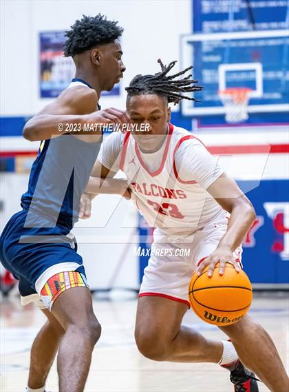 Thumbnail 1 in Seventy-First vs. New Life Christian Academy (MLK Dream Jam at Terry Sanford) photogallery.