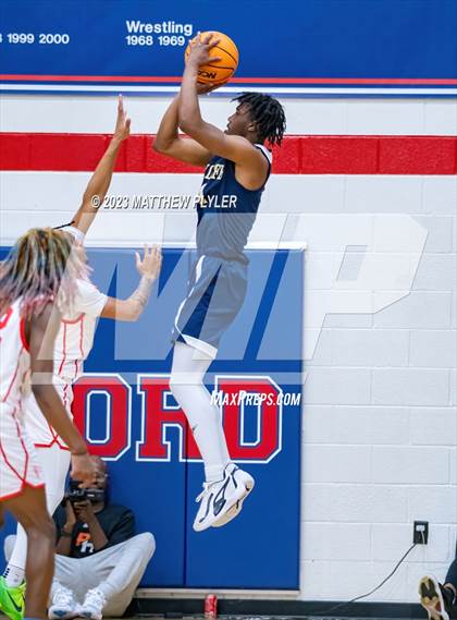 Thumbnail 3 in Seventy-First vs. New Life Christian Academy (MLK Dream Jam at Terry Sanford) photogallery.