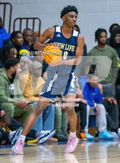 Thumbnail 3 in Seventy-First vs. New Life Christian Academy (MLK Dream Jam at Terry Sanford) photogallery.