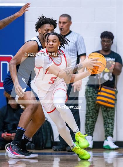 Thumbnail 1 in Seventy-First vs. New Life Christian Academy (MLK Dream Jam at Terry Sanford) photogallery.