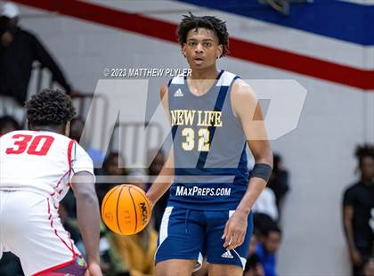 Thumbnail 2 in Seventy-First vs. New Life Christian Academy (MLK Dream Jam at Terry Sanford) photogallery.