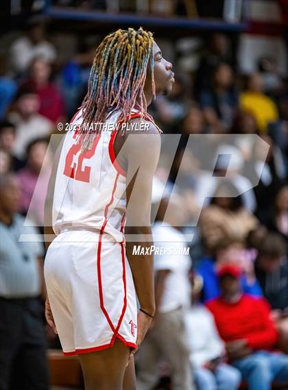Thumbnail 3 in Seventy-First vs. New Life Christian Academy (MLK Dream Jam at Terry Sanford) photogallery.