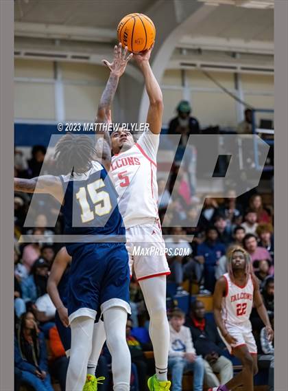 Thumbnail 2 in Seventy-First vs. New Life Christian Academy (MLK Dream Jam at Terry Sanford) photogallery.
