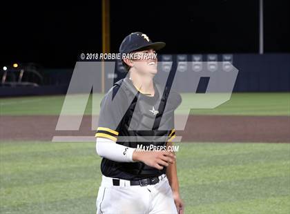 Thumbnail 2 in Forney vs. Prosper (UIL 5A Regional Final) photogallery.
