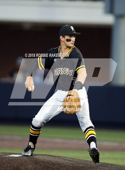 Thumbnail 3 in Forney vs. Prosper (UIL 5A Regional Final) photogallery.