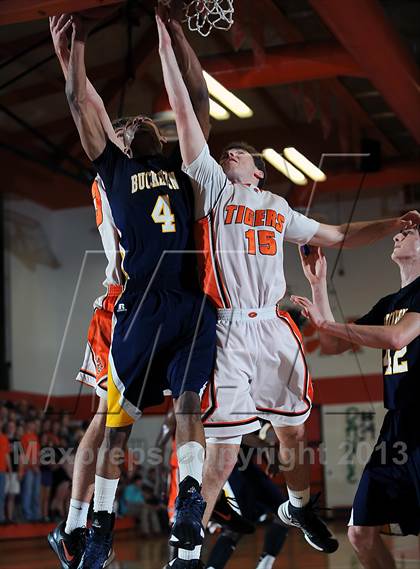 Thumbnail 3 in Buckhorn @ Grissom photogallery.