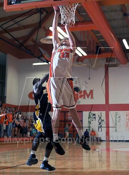 Thumbnail 2 in Buckhorn @ Grissom photogallery.
