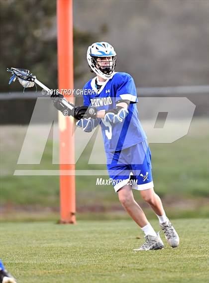 Thumbnail 3 in Marvin Ridge vs Parkwood photogallery.