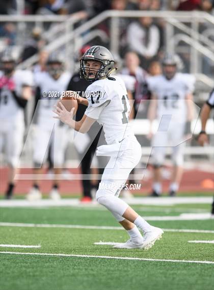 Thumbnail 1 in Roosevelt vs. Mead (CHSAA 3A semifinal) photogallery.