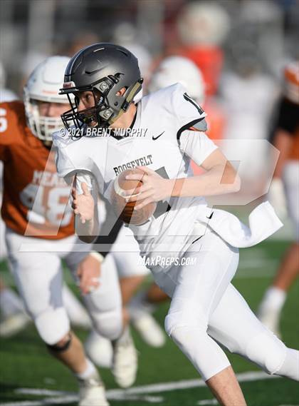 Thumbnail 3 in Roosevelt vs. Mead (CHSAA 3A semifinal) photogallery.