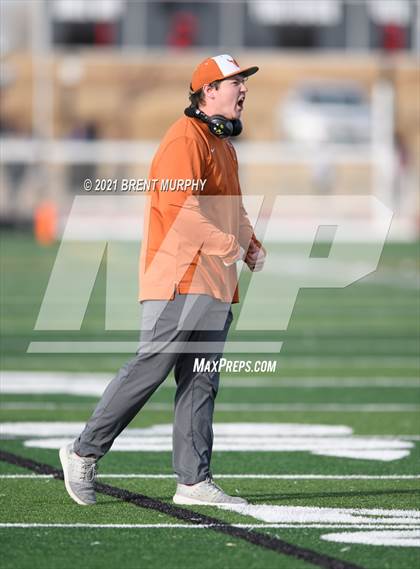 Thumbnail 1 in Roosevelt vs. Mead (CHSAA 3A semifinal) photogallery.
