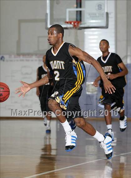 Thumbnail 1 in Grant vs. Burbank (St. Hope Classic) photogallery.