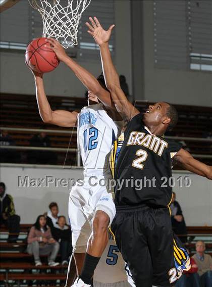 Thumbnail 2 in Grant vs. Burbank (St. Hope Classic) photogallery.