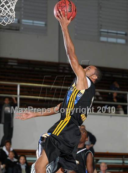 Thumbnail 2 in Grant vs. Burbank (St. Hope Classic) photogallery.