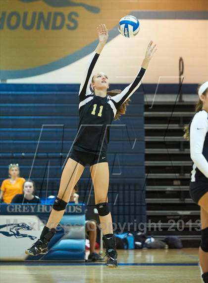 Thumbnail 3 in Johns Creek vs. Pope (Tri-Match) photogallery.