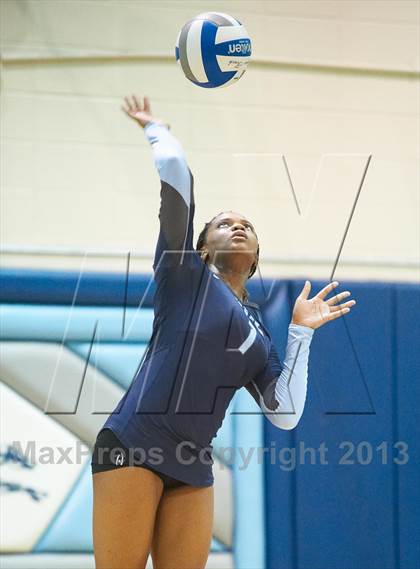 Thumbnail 2 in Johns Creek vs. Pope (Tri-Match) photogallery.