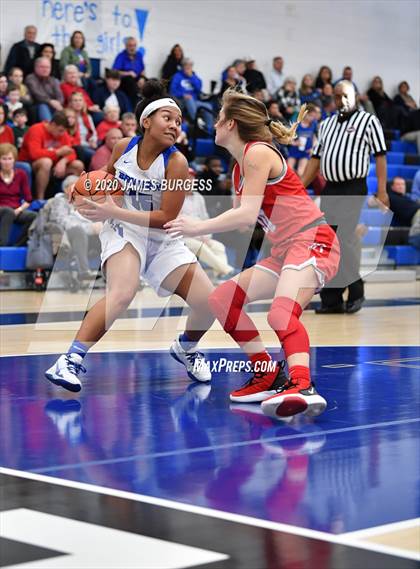 Thumbnail 3 in Baylor @ Girls Prep photogallery.